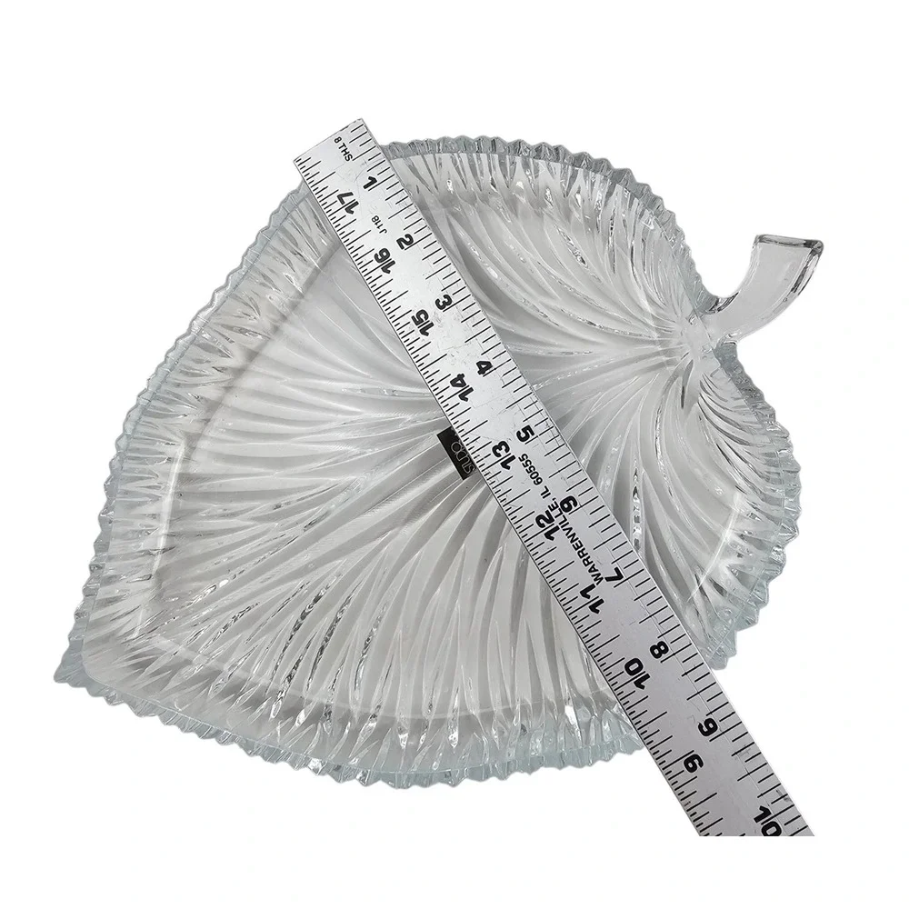 Studio Nova Japan Crystal Leaf Dish Clear Ribbed Glass Serving Tray 9.5 Inch